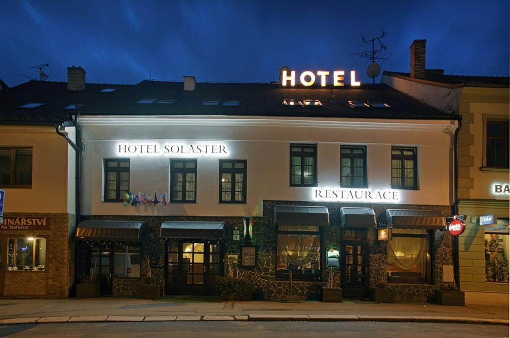 Hotel Solaster Garni Тршебич Экстерьер фото